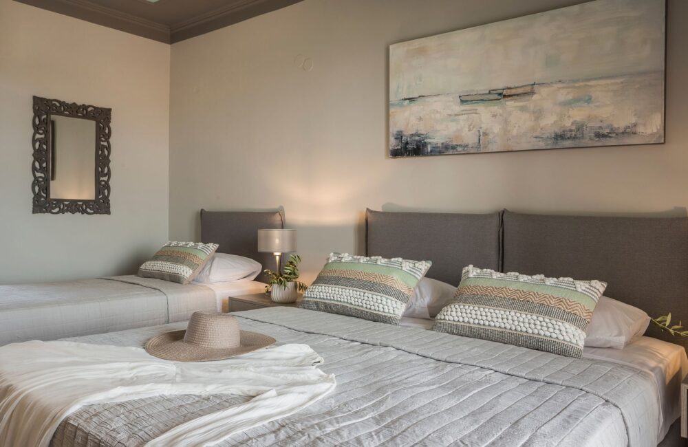 Classic Triple Room with Sea View